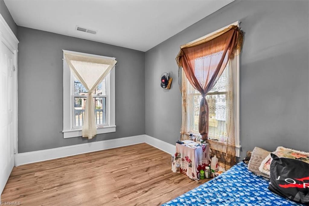property viewer photo 24