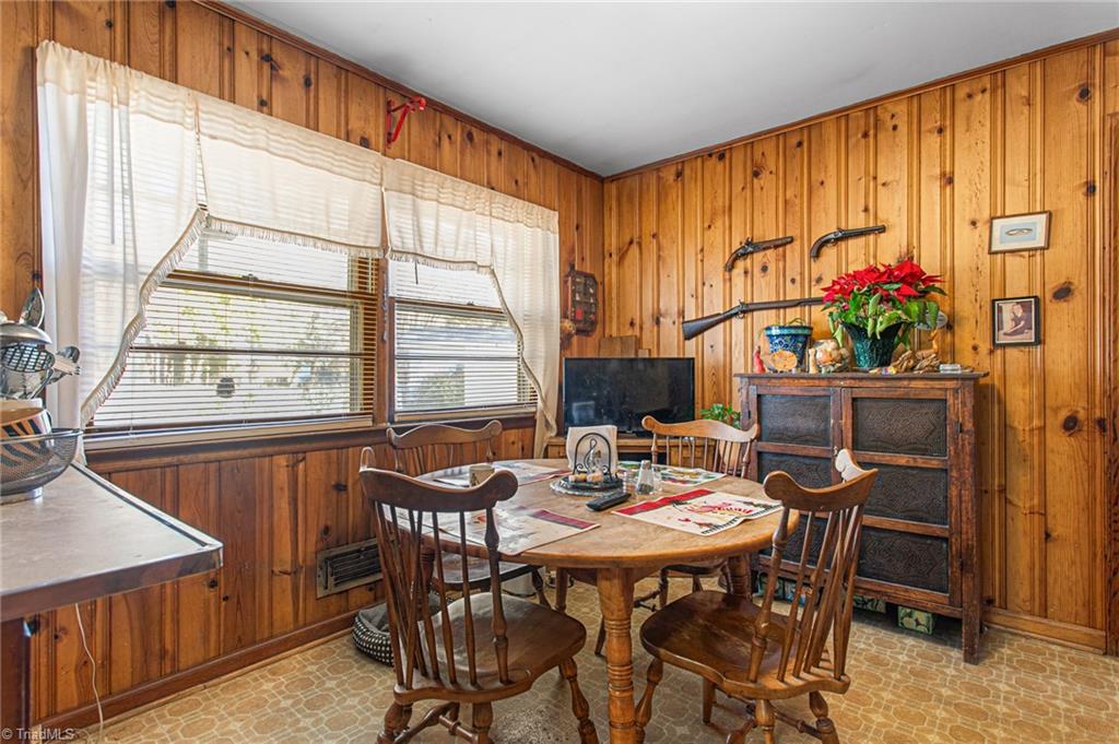 property viewer photo 5