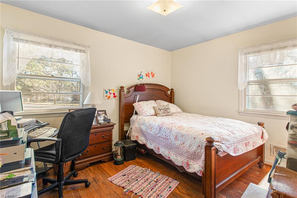 property viewer photo 8