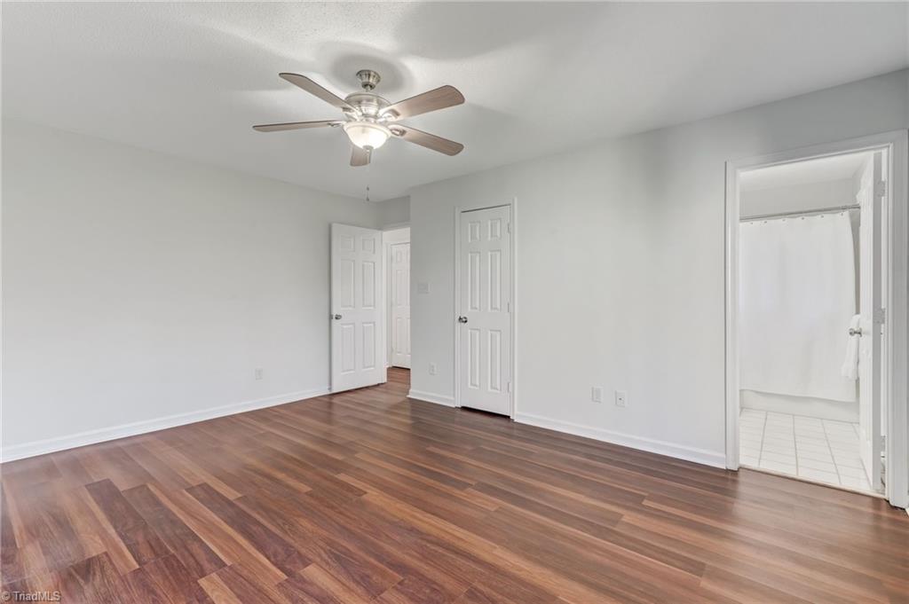 property viewer photo 15