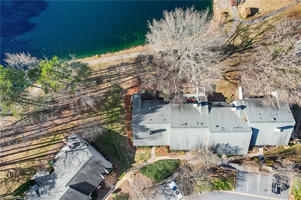 property viewer photo 3