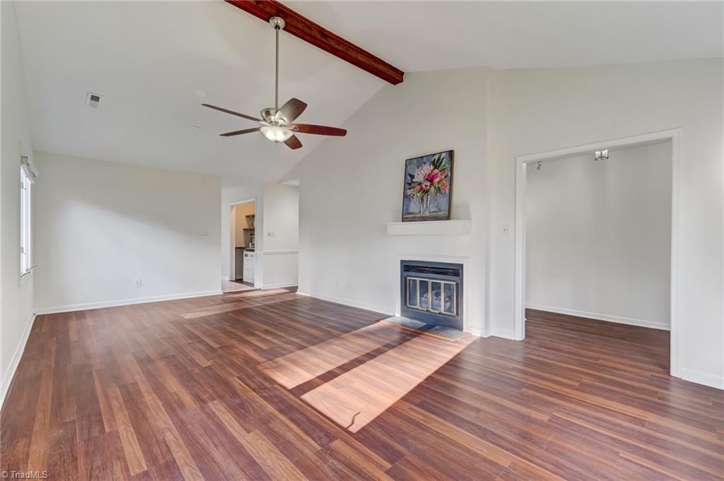 property viewer photo 5
