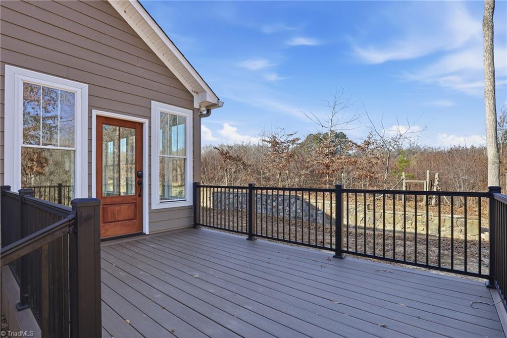 property viewer photo 26