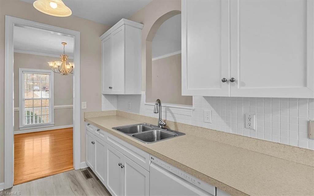 property viewer photo 12