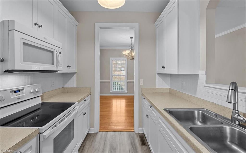 property viewer photo 13