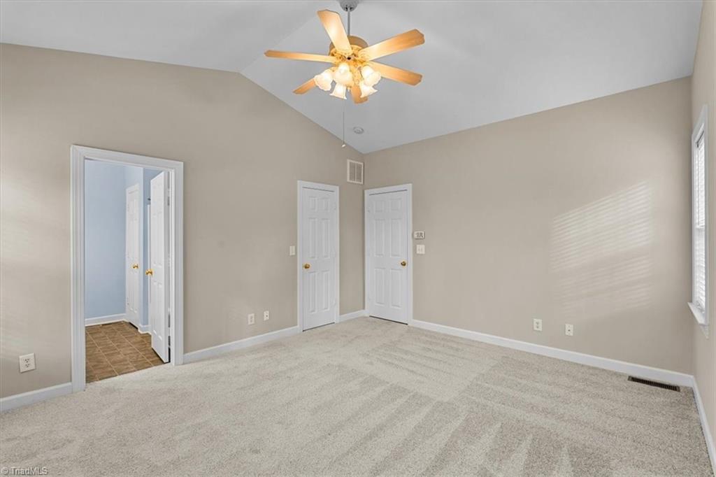 property viewer photo 19