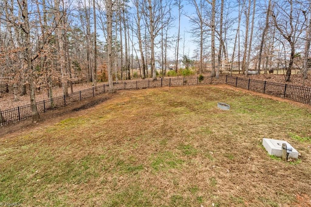 property viewer photo 31