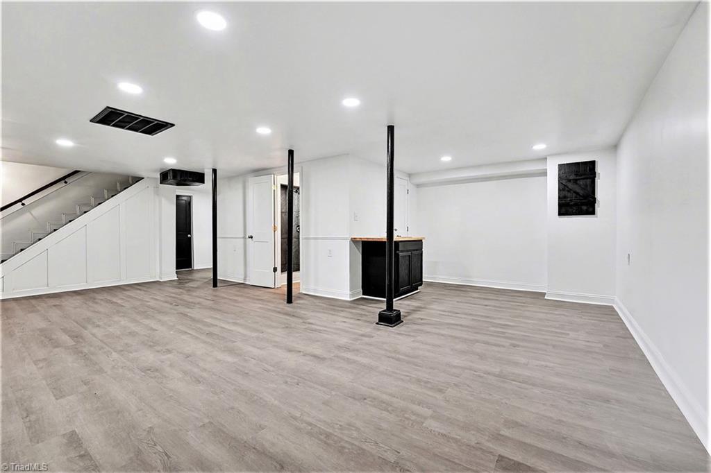property viewer photo 17
