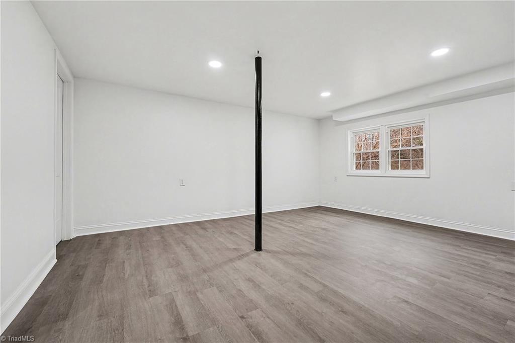 property viewer photo 21