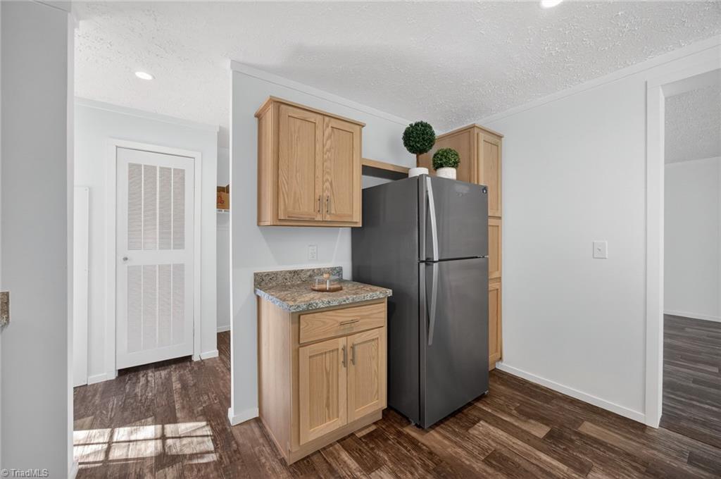 property viewer photo 13