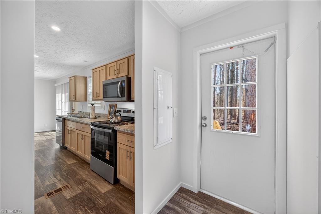 property viewer photo 14
