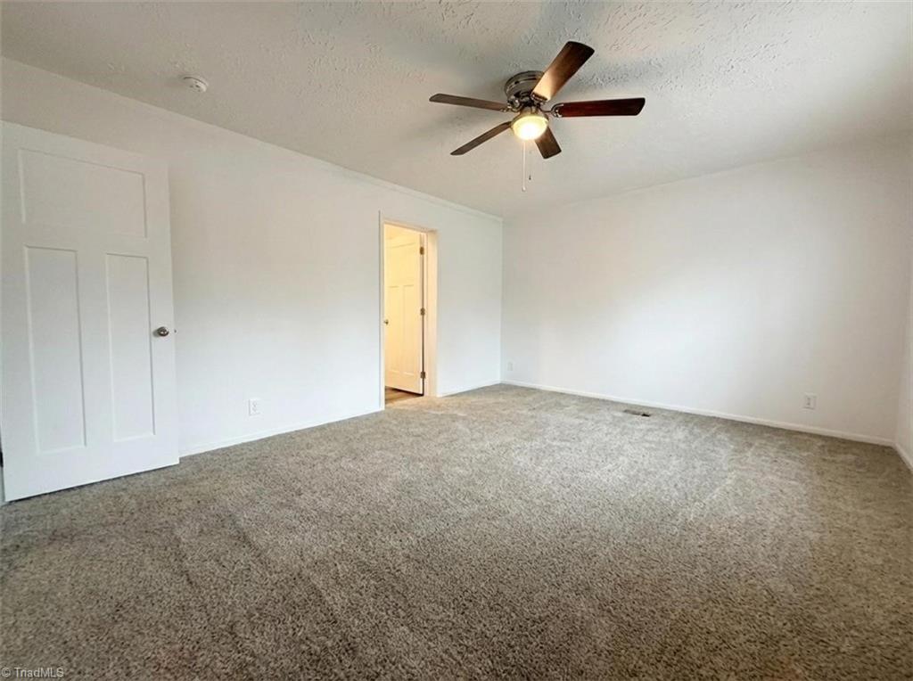 property viewer photo 16