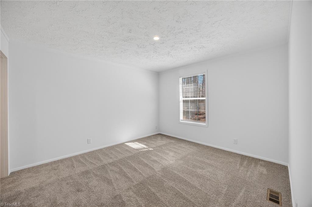 property viewer photo 21