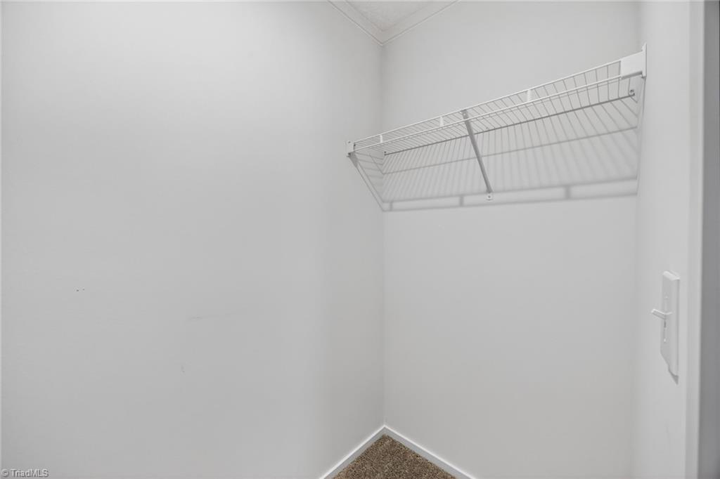 property viewer photo 29