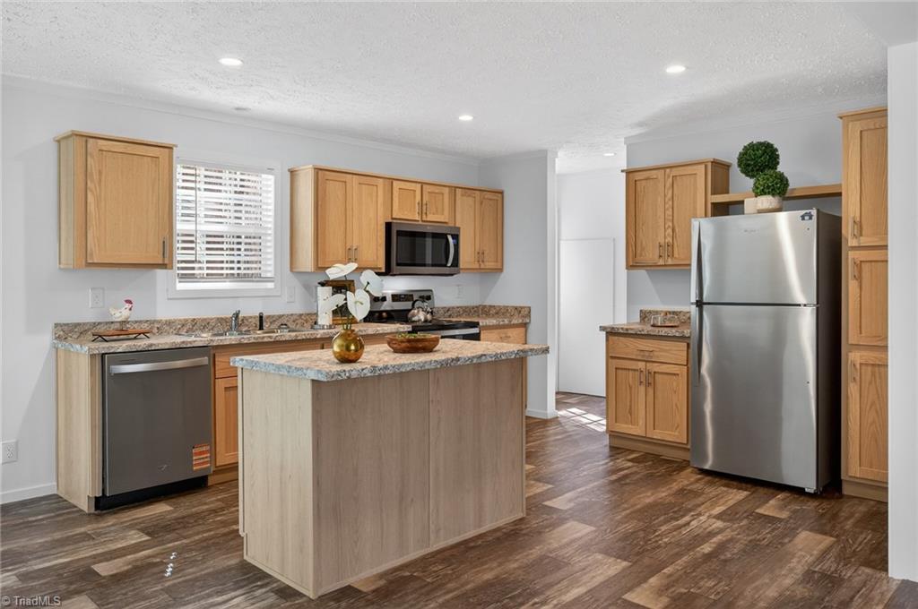 property viewer photo 8