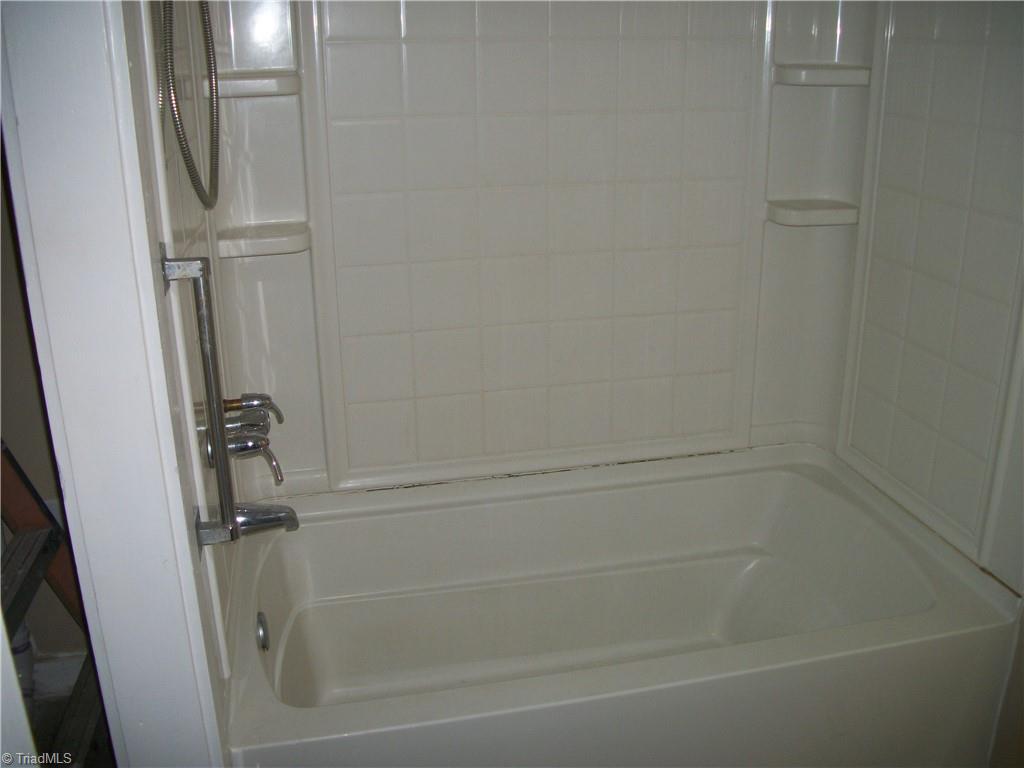 property viewer photo 11
