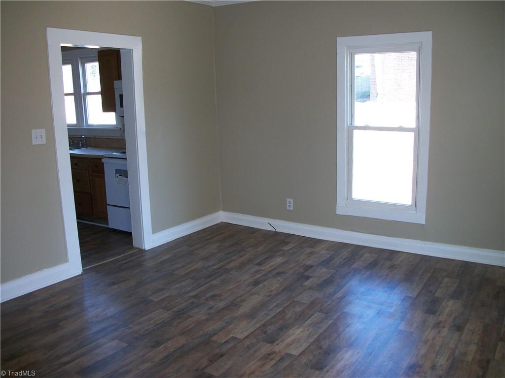 property viewer photo 6