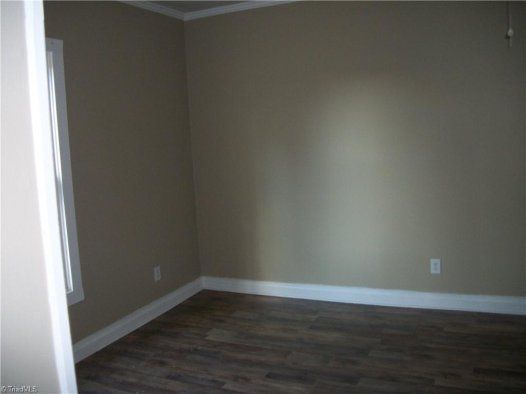 property viewer photo 8