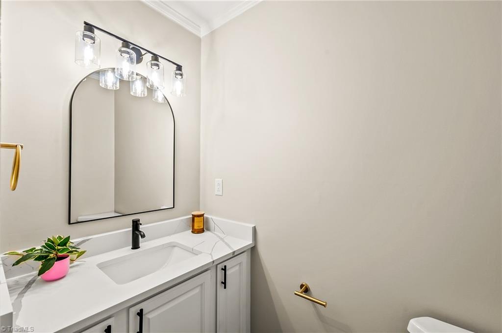property viewer photo 13