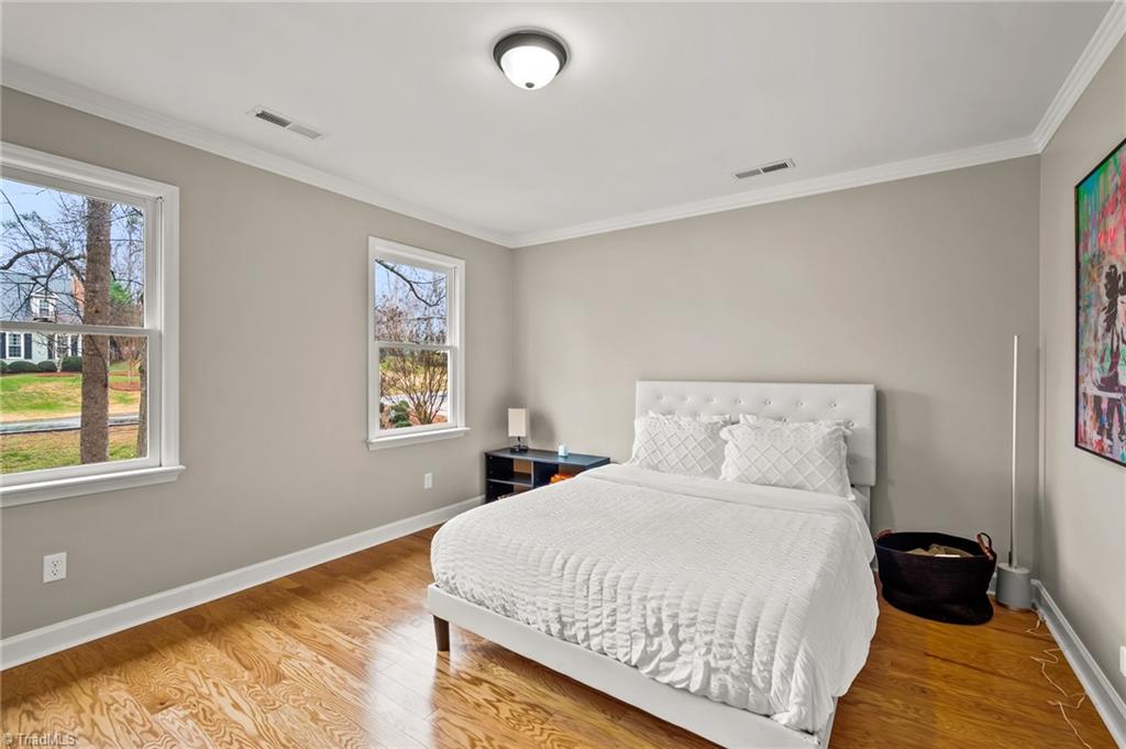 property viewer photo 21