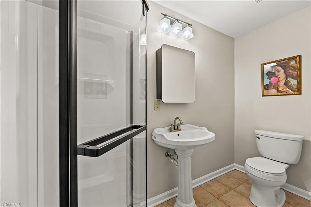 property viewer photo 26