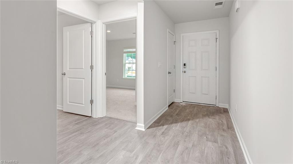 property viewer photo 1