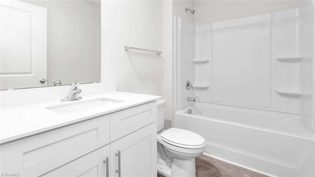property viewer photo 14