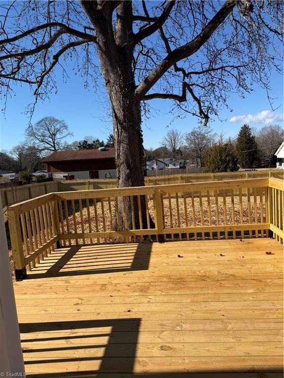 property viewer photo 29