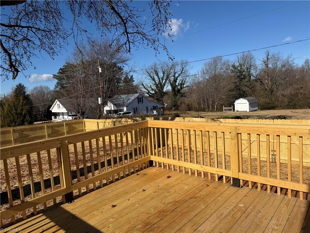 property viewer photo 32