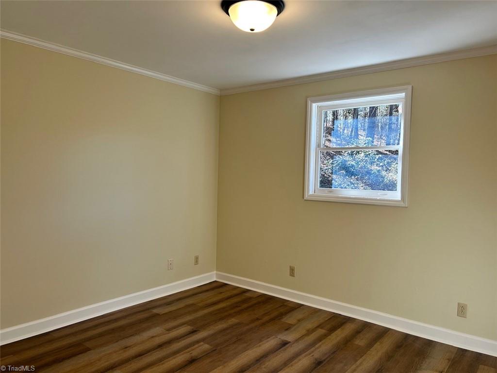 property viewer photo 13