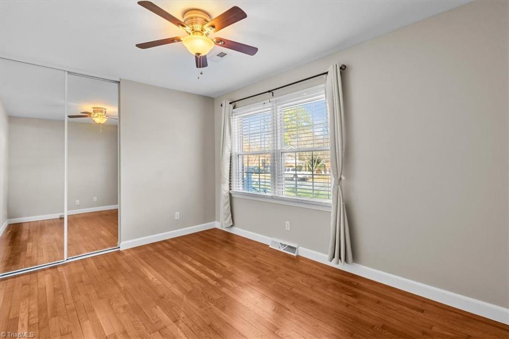 property viewer photo 34