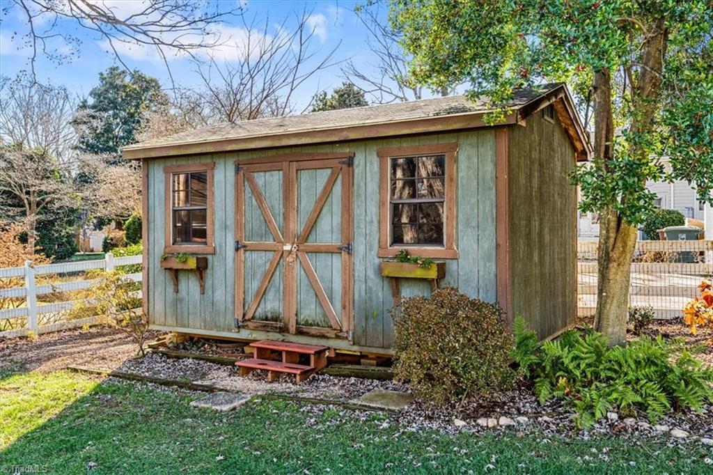 property viewer photo 41