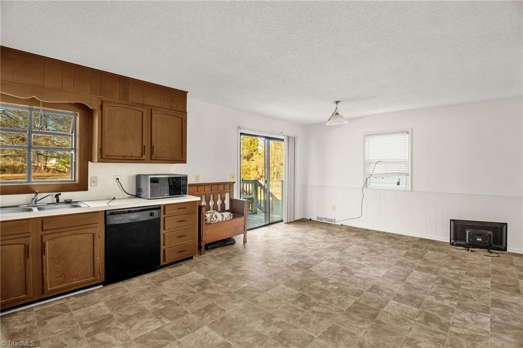 property viewer photo 10