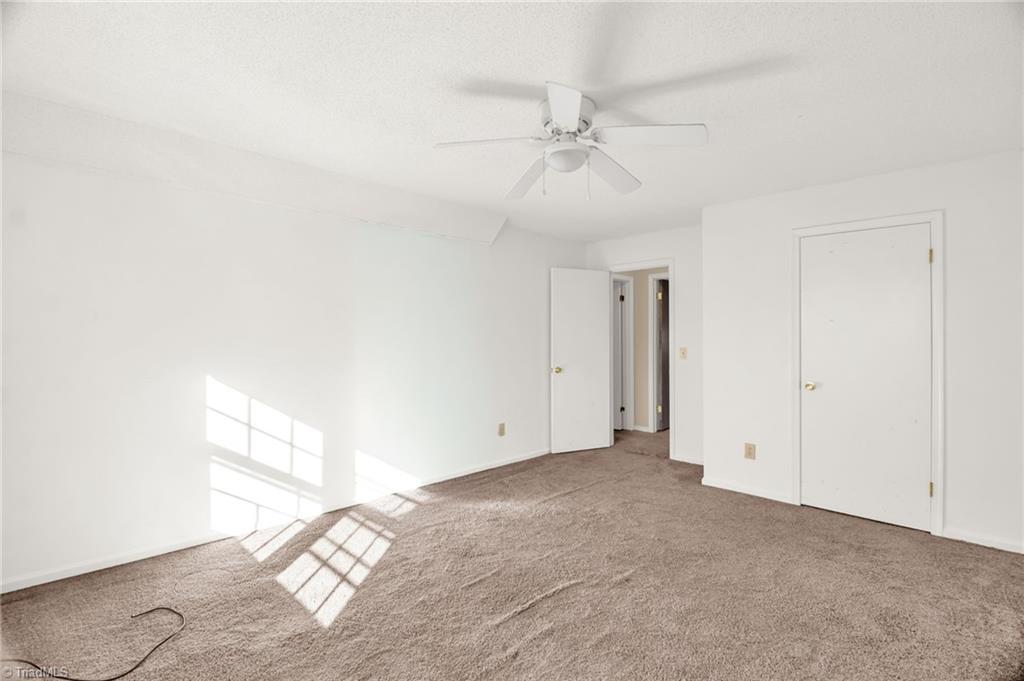 property viewer photo 18