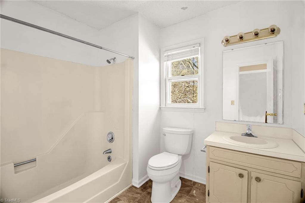 property viewer photo 19