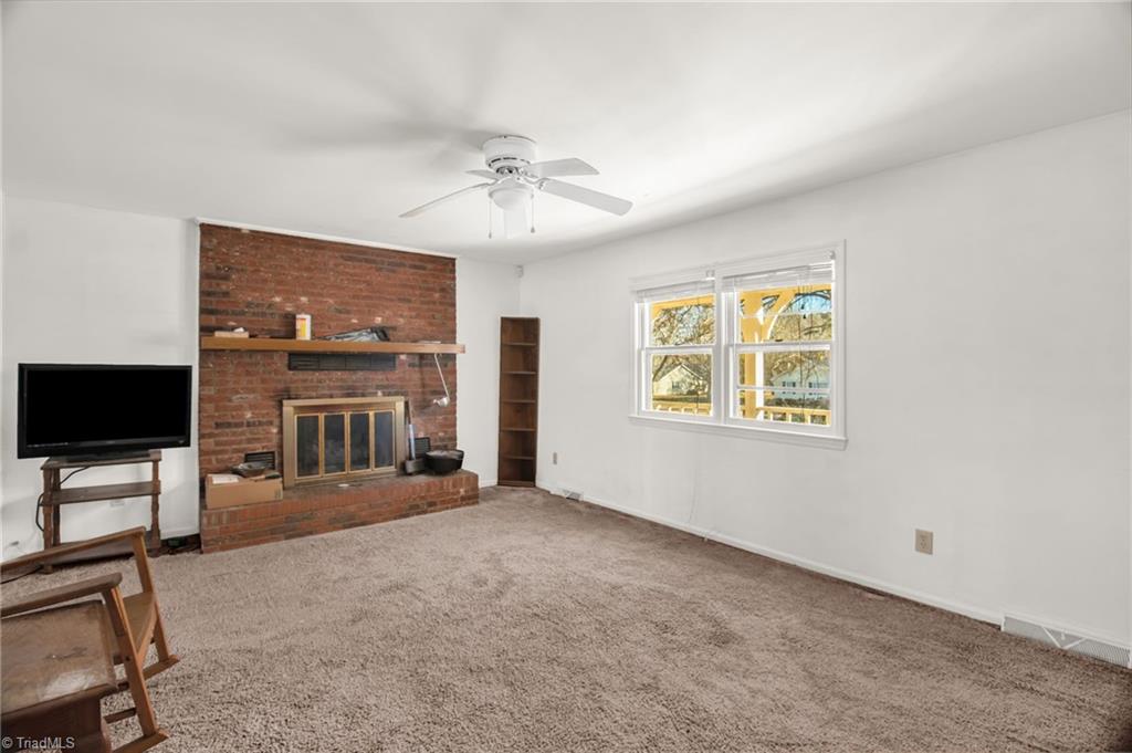 property viewer photo 6