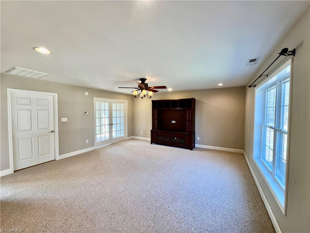 property viewer photo 11