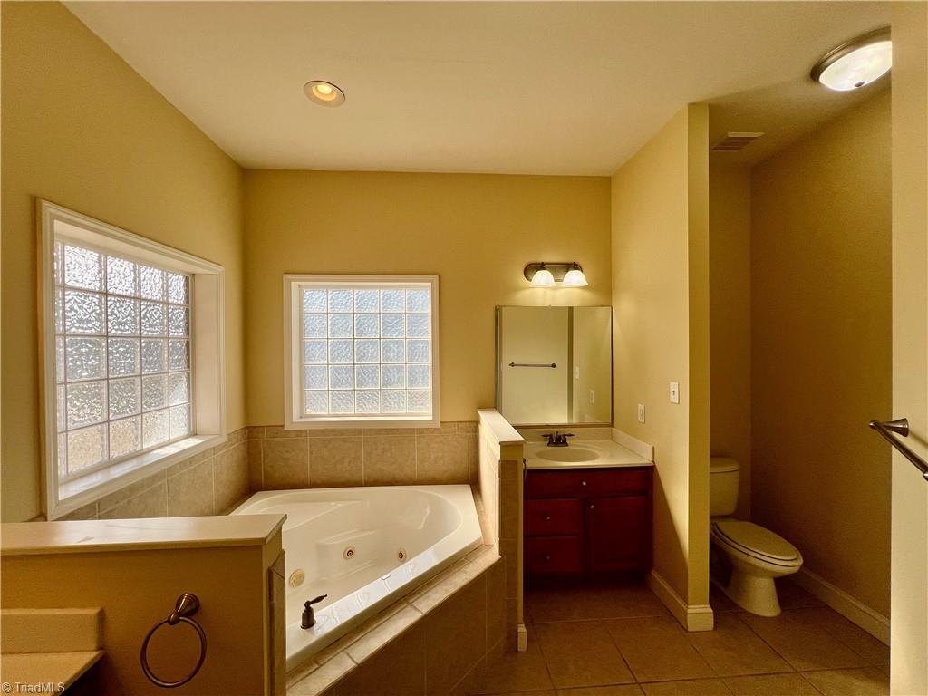 property viewer photo 16