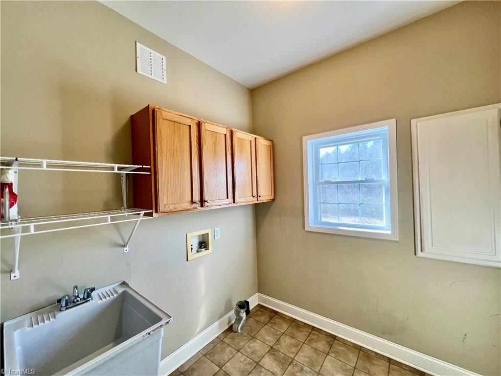 property viewer photo 18