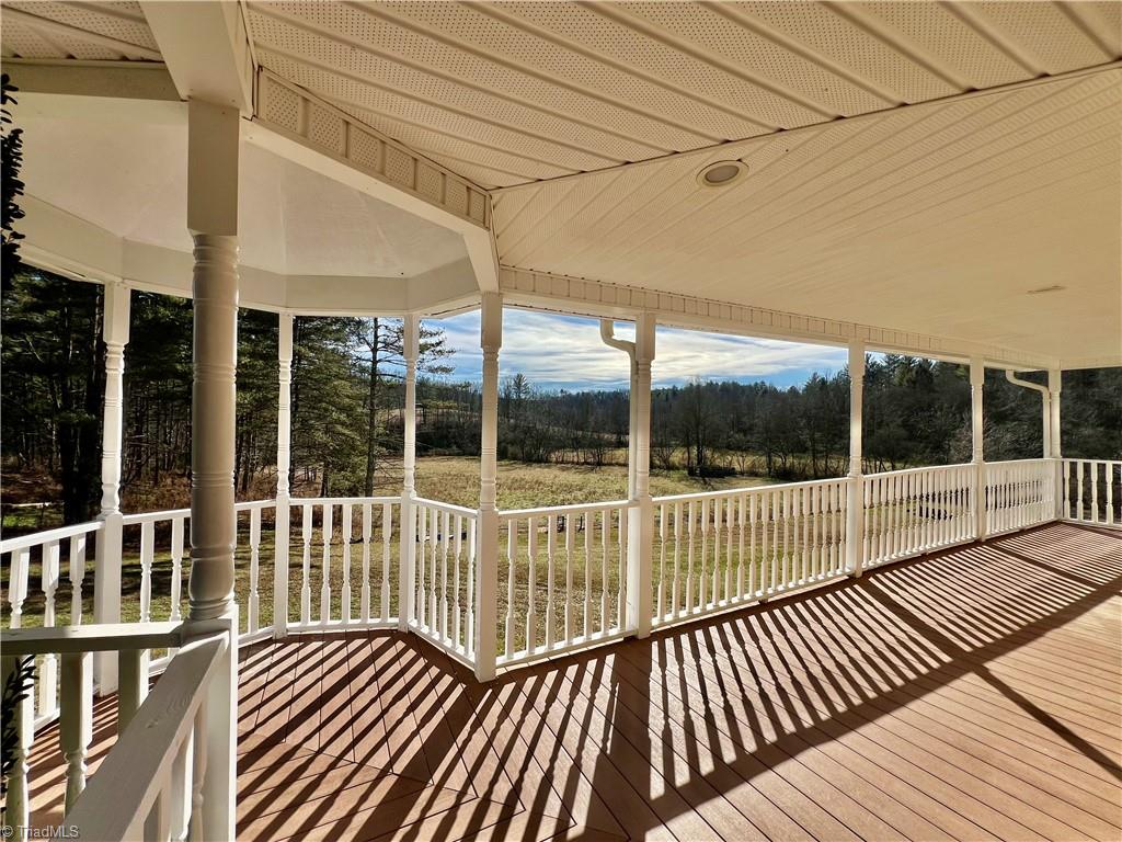 property viewer photo 20