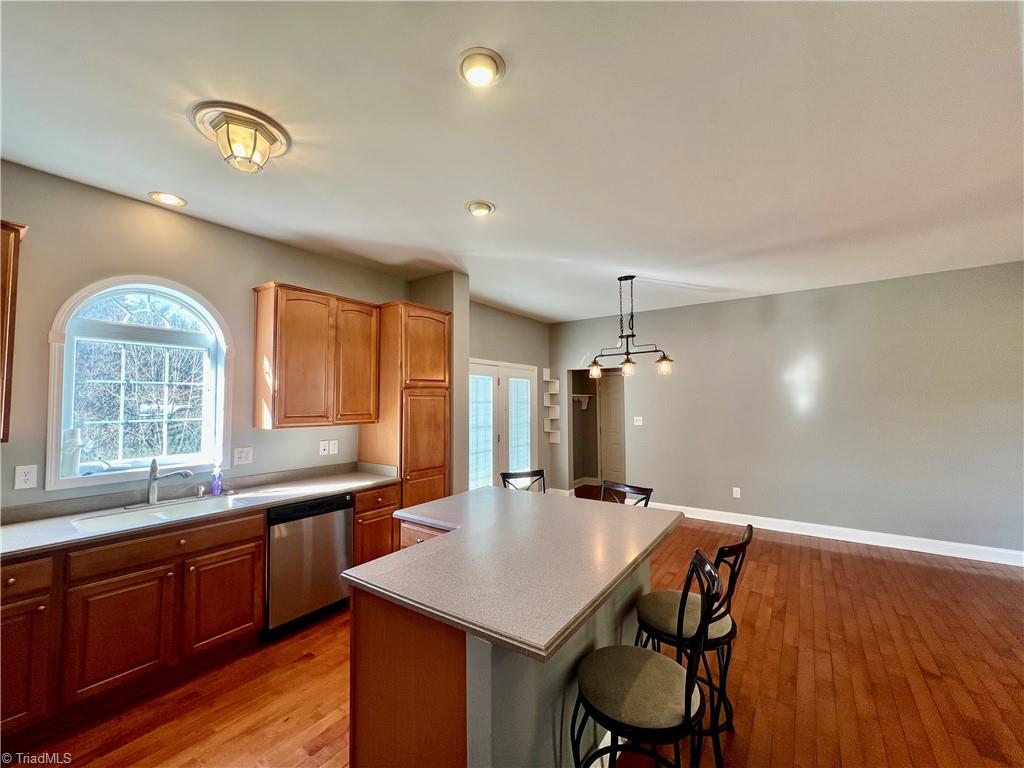 property viewer photo 3
