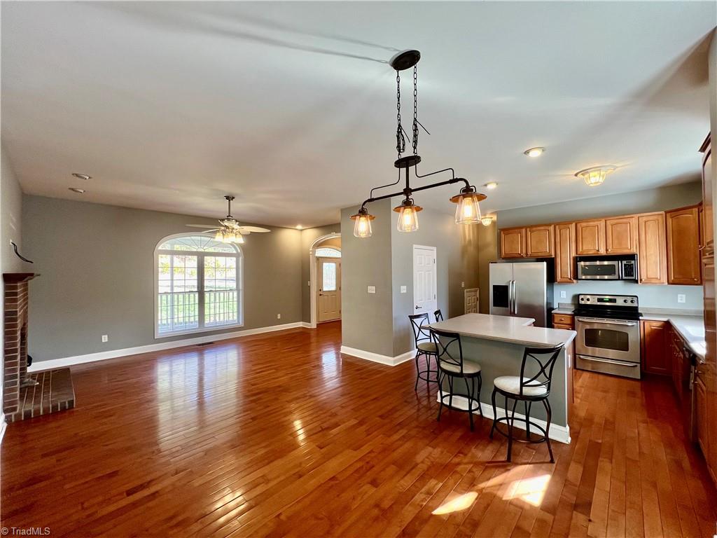 property viewer photo 4