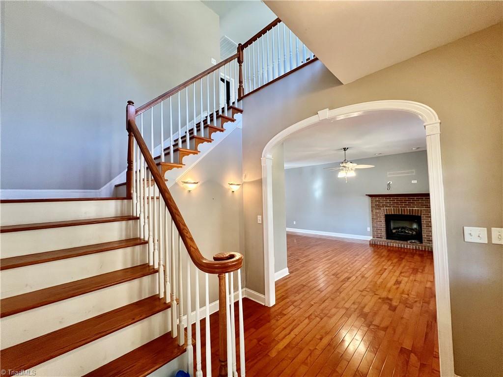 property viewer photo 8