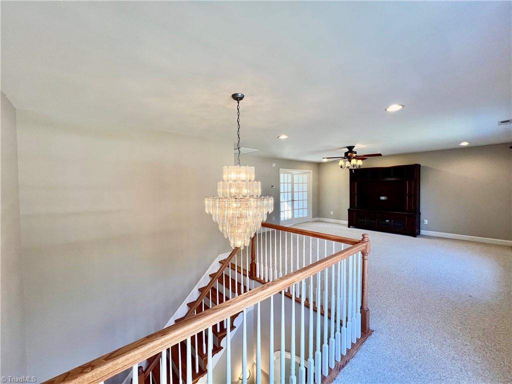 property viewer photo 9
