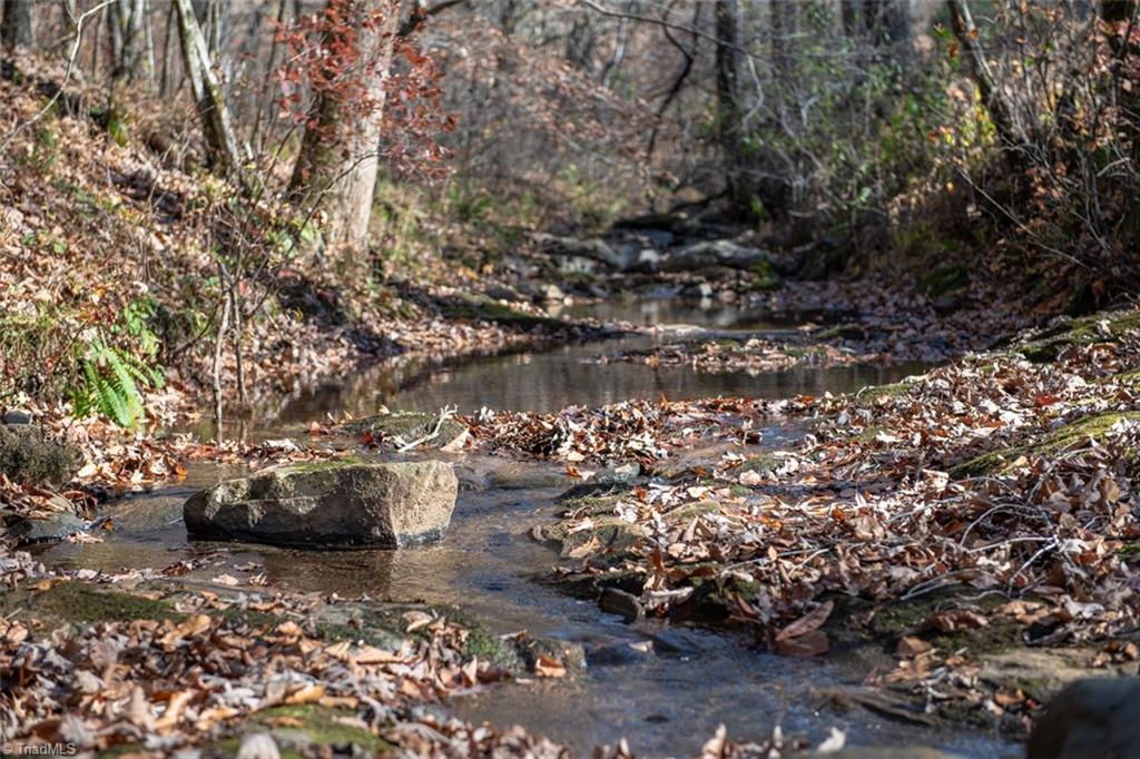 property viewer photo 14