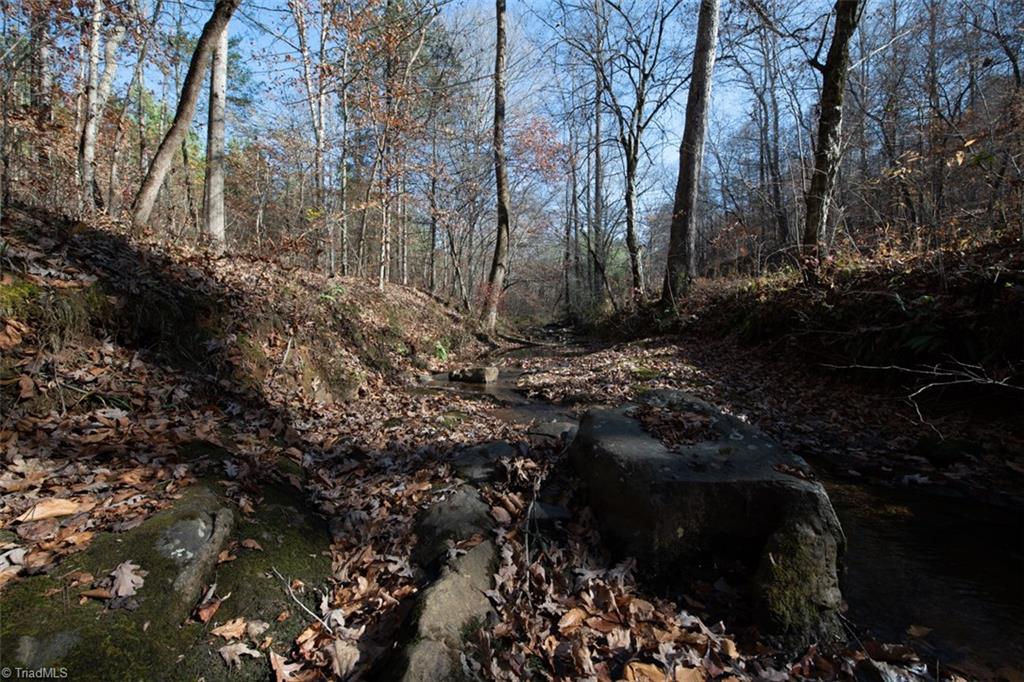 property viewer photo 34