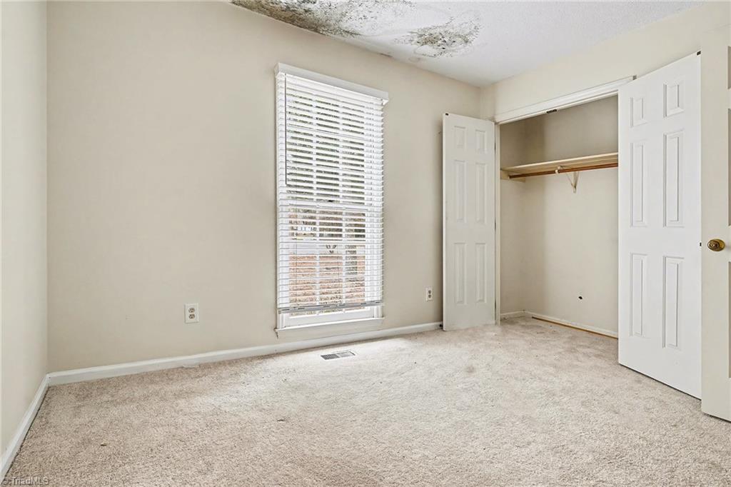 property viewer photo 11