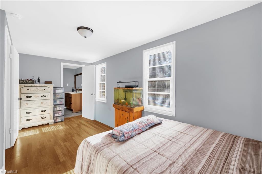 property viewer photo 17