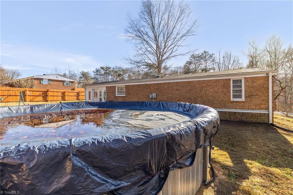 property viewer photo 30