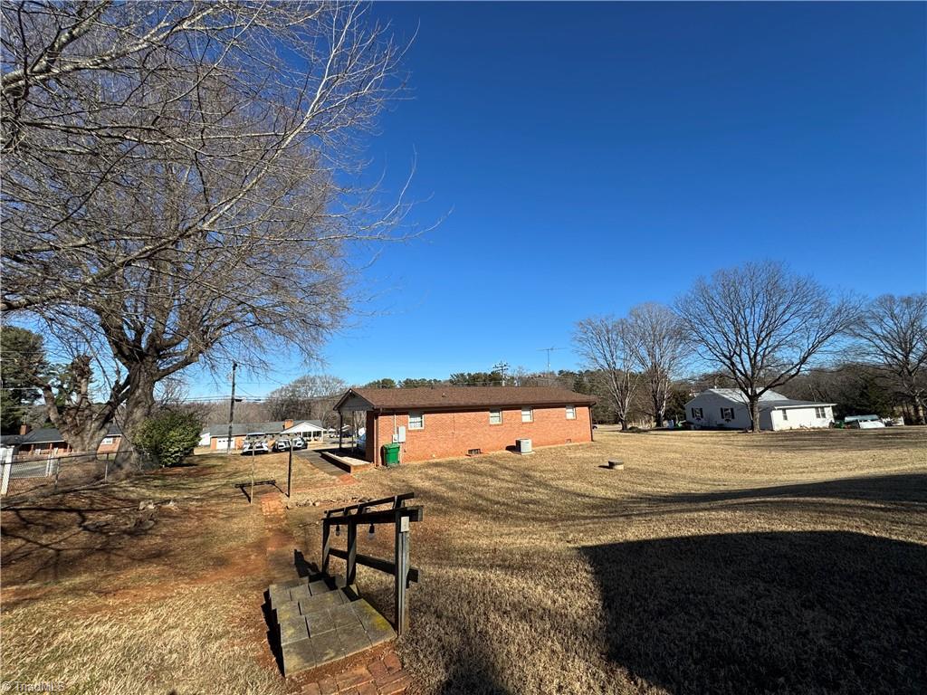 property viewer photo 15